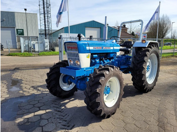 Tracteur agricole FORD
