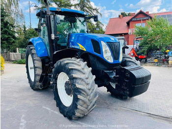 Tracteur agricole NEW HOLLAND T7000