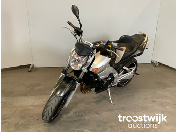 Motocyclette Suzuki GSR600: photos 1