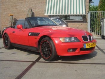 BMW Z3 Roadster 1.9 - Voiture