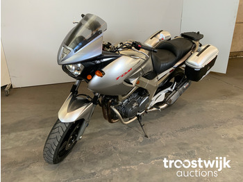 Motocyclette Yamaha TDM900: photos 1