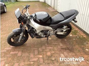 Motocyclette Yamaha YZF 1000 R ThunderAce: photos 1