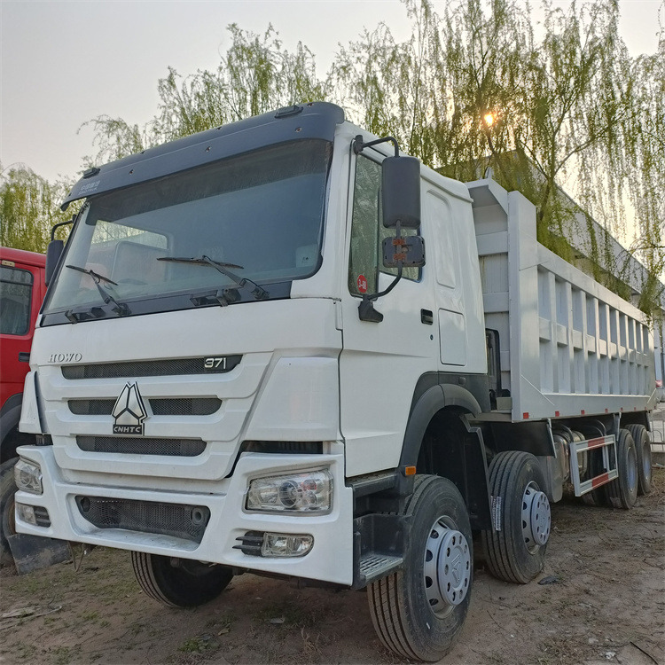 Camion benne HOWO HOWO 371-white-tipper: photos 6