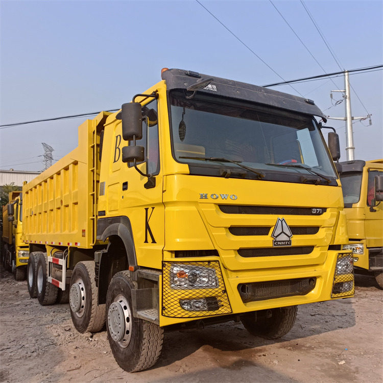 Camion benne HOWO HOWO 8x4 371hp-Yellow: photos 6