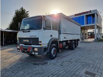 Camion à rideaux coulissants pour transport de matériaux granulaires Iveco 240.26: photos 1