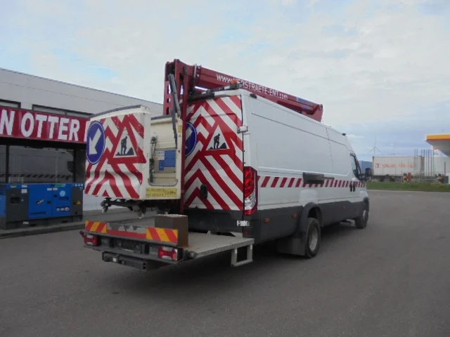 Camion fourgon Iveco Daily 70C17: photos 4