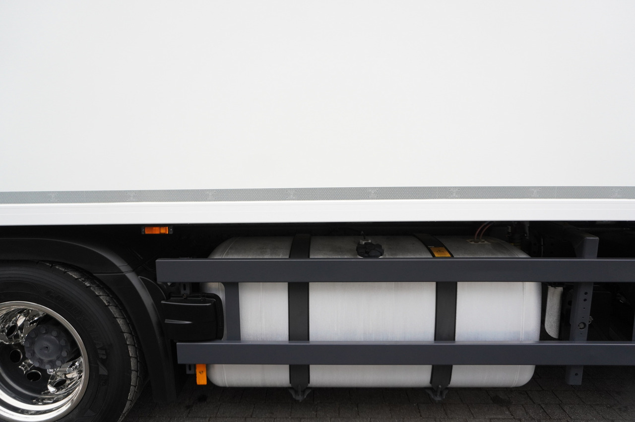Camion frigorifique MERCEDES-BENZ Actros 2545 MP5 E6 New Model / refrigerator / ATP/FRC to 2027 / 20 pallets: photos 21