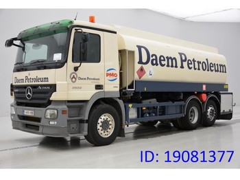 Camion citerne pour transport de carburant Mercedes-Benz Actros 2636L - 6x2: photos 1