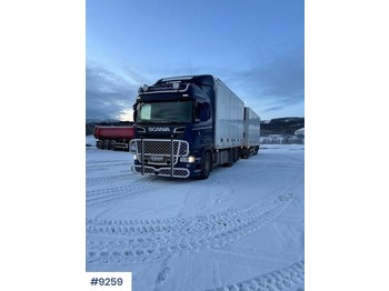 Camion fourgon Scania R560: photos 1