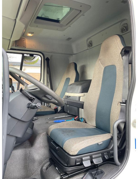 Camion fourgon Volvo FL verhuiswagen 2019 only 133.000 km: photos 8