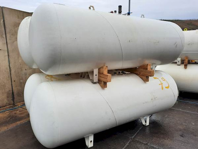 Cuve de stockage LPG / GAS GASTANK 2280 LITER (1000 KG): photos 6