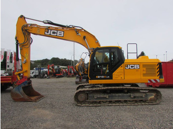 Pelle sur chenille JCB