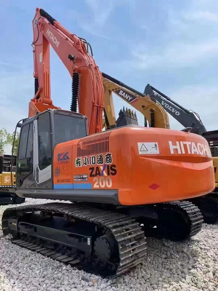 Pelle sur chenille 20 ton Korea Original made HITACHI ZX200 used hydraulic crawler excavator good condition on sale: photos 2