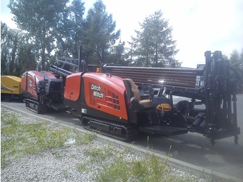  Ditch Witch 1220 - Foreuse