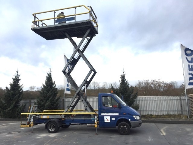 Franke  - Camion avec nacelle: photos 1