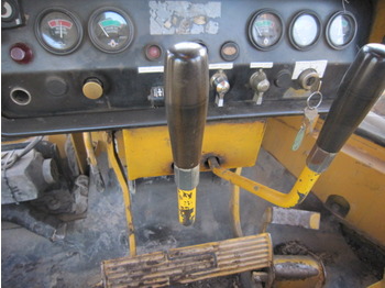 Poseur de canalisations KOMATSU D355 C3 pipelayer: photos 2