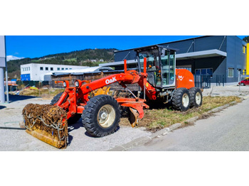 O&K F156.6 - Niveleuse