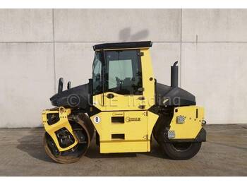 Rouleau compresseur Bomag BW 154 ACP-4 AM