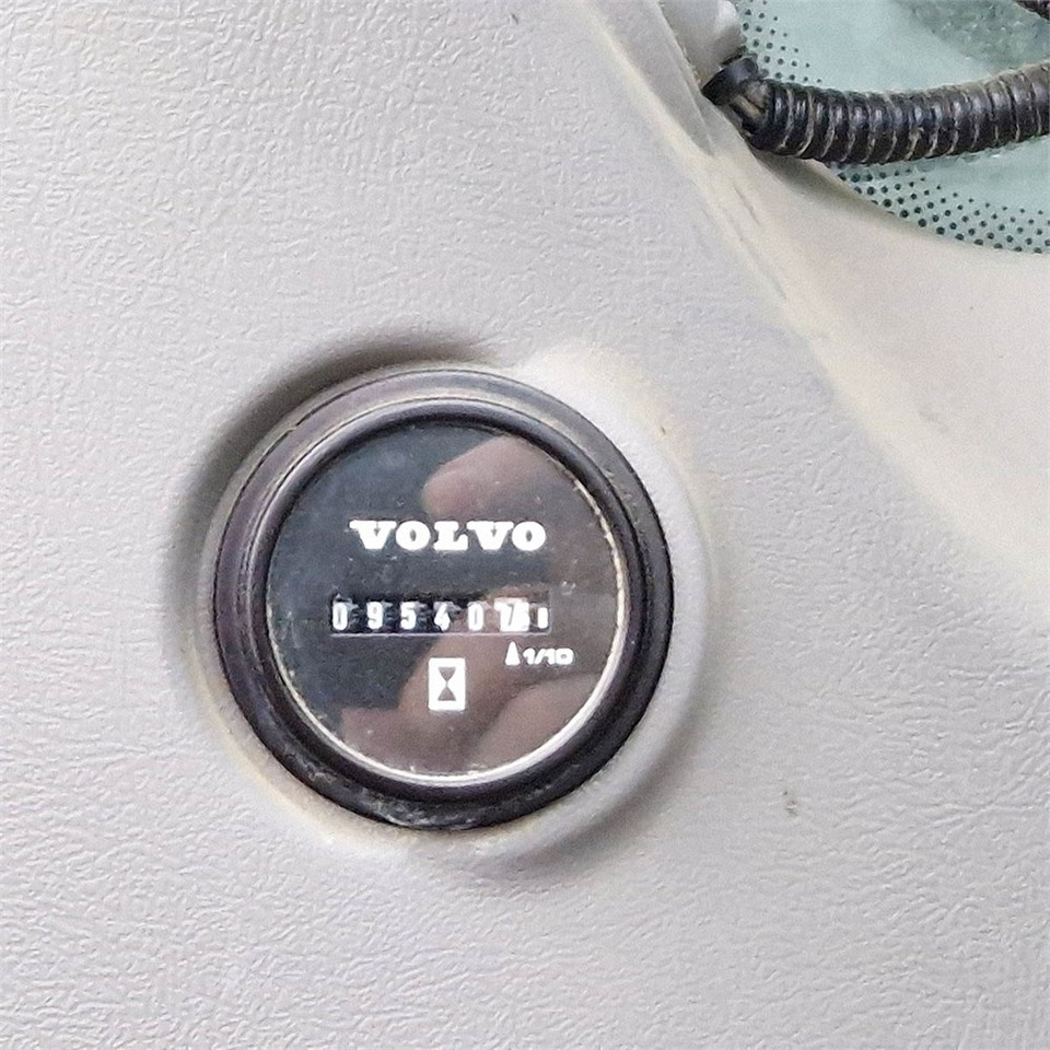 Pelle sur chenille Volvo EC380EL: photos 22