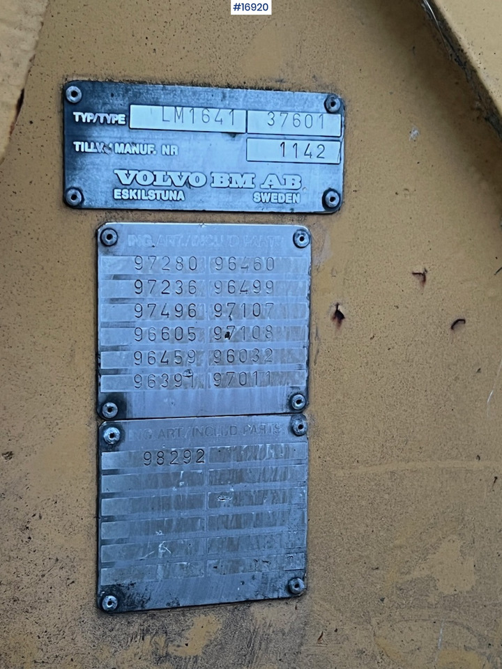 Chargeuse sur pneus Volvo LM1641: photos 16
