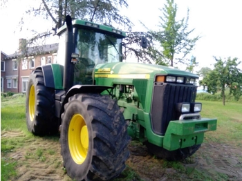 Tracteur agricole JOHN DEERE 8200: photos 1