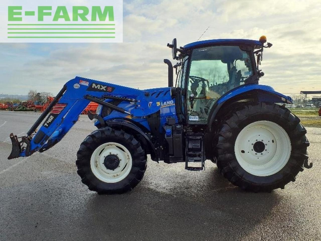 Tracteur agricole New Holland t6-125s: photos 6