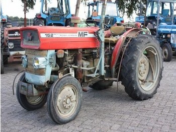 Massey Ferguson 152 - Tracteur agricole