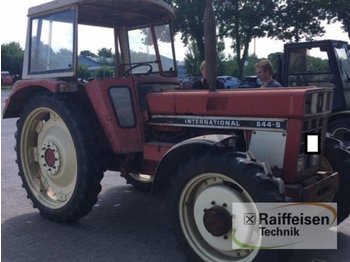 R.M. International 844-S - Tracteur agricole