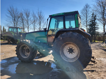 Tracteur agricole valtra 8050: photos 1