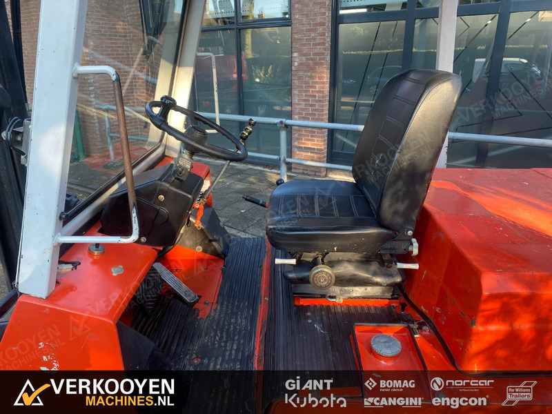 Chariot élévateur diesel O & K V60 - Forkpositioner + Sideshift Forklift: photos 6