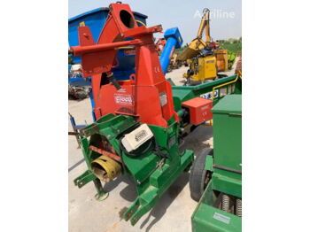 Broyeur de végétaux GREEN TECHNIK CIP2000PTO