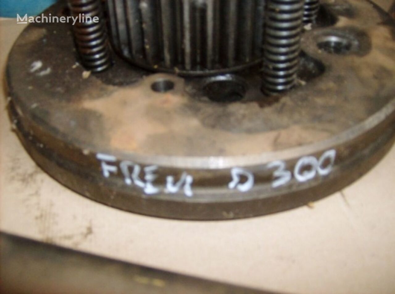 Plaquettes de frein pour Bulldozer BRAKE GP (8X7186)   CATERPILLAR D300D 5MG324: photos 2