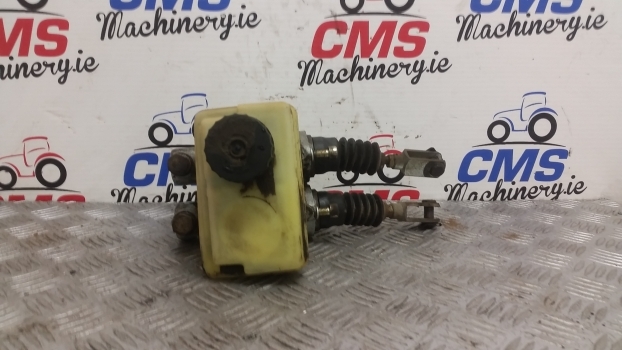 Cylindre de frein pour Tracteur agricole Fiat F140, F Series, Brakes Master Cylinder Assembly 5145630, 5145631: photos 2