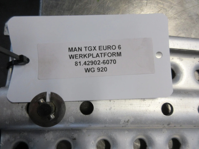 Frame/ Châssis pour Camion MAN TGX 81.42902-6070 WERKPLATFORM EURO 6: photos 2