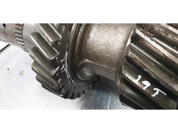 Boîte de vitesse et pièces pour Tractopelle Massey Ferguson 50 Hx Gearbox Shaft Gear Z 35/29/19 1695793m1, 1691249m1: photos 3