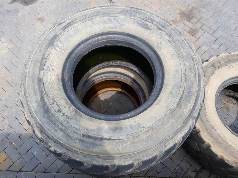 Pneu pour Engins de chantier Michelin 600/65R25 - Tyre/Reifen/Band: photos 3