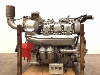 MTU V6 396 engine  - Moteur