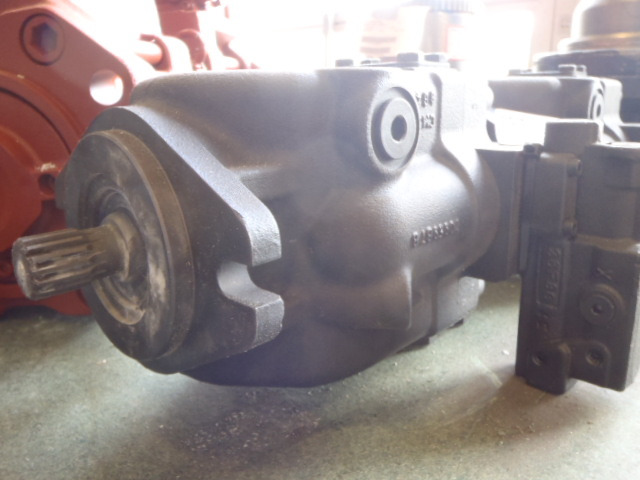 Pompe hydraulique pour Engins de chantier Sauer Danfoss 83004996 -: photos 2
