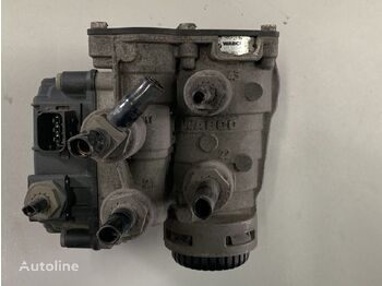  WABCO DAF XF 106 EBS 1747137   DAF XF 106 truck - valve de frein