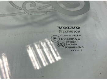 Fenêtre et pièces Volvo FH12 2-seeria (01.02-): photos 2