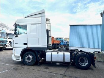 Tracteur routier DAF XF 105.460 SPACECAB (ZF16 MANUAL GEARBOX / EURO 5 / MX-BRAKE / AIRCONDITIONING): photos 5