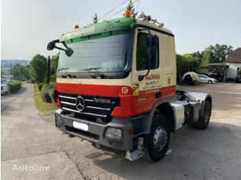 Tracteur routier MERCEDES-BENZ Actros 2044//Resor tył//4x4: photos 1