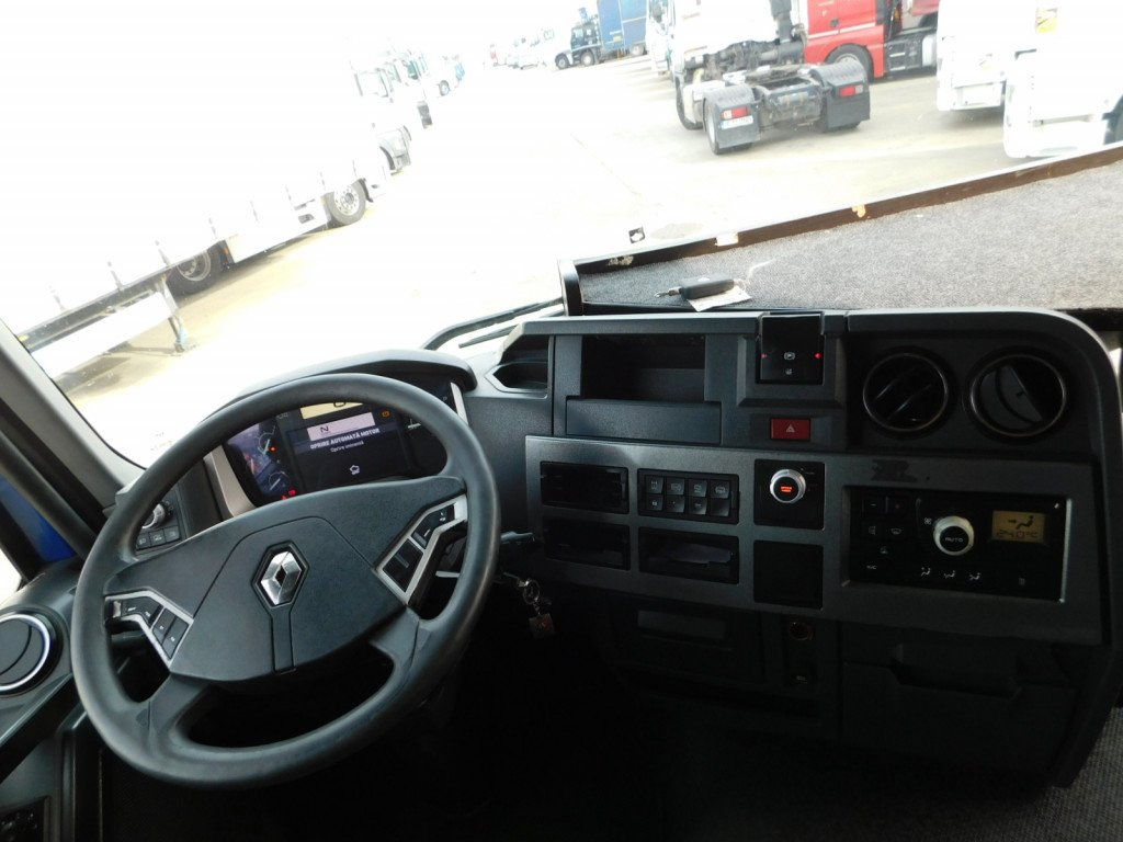 Tracteur routier Renault Dxi 470: photos 7