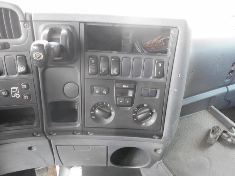 Tracteur routier Scania R 480: photos 10