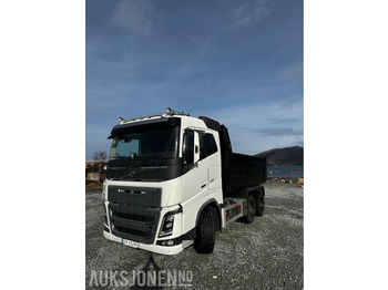 Camion benne VOLVO FH16 600