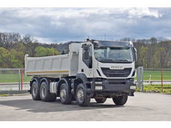 Camion benne IVECO Trakker