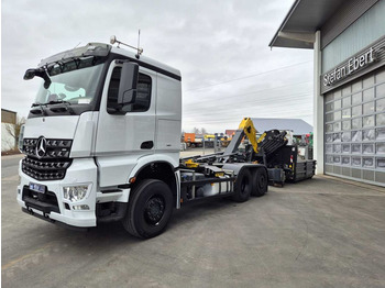 Camion grue MERCEDES-BENZ Arocs