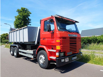 Camion ampliroll SCANIA 112