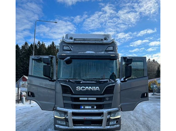 Châssis cabine SCANIA R 580