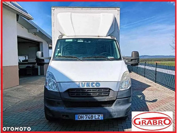 Fourgon grand volume IVECO Daily 35C17